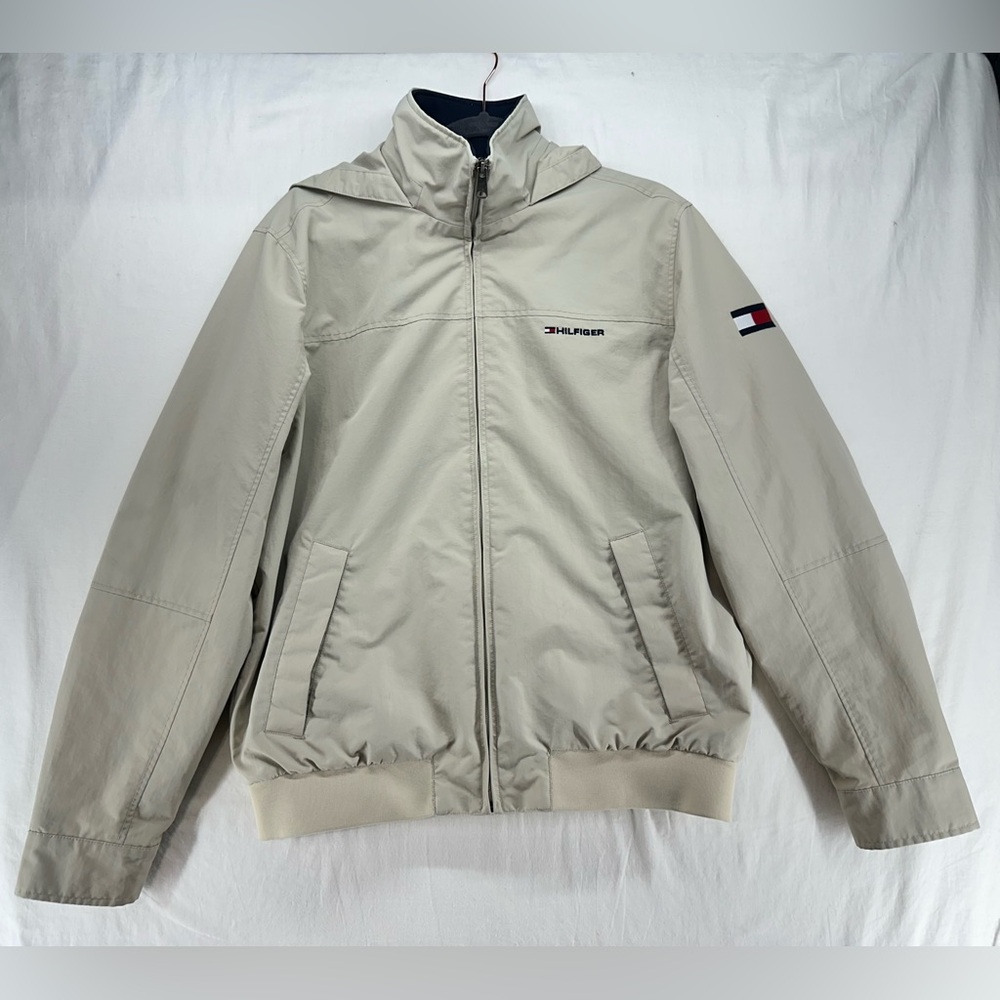 Tommy Hilfiger Lightweight Windbreaker Jacket Mens Size Medium Hooded‎ Full Zip